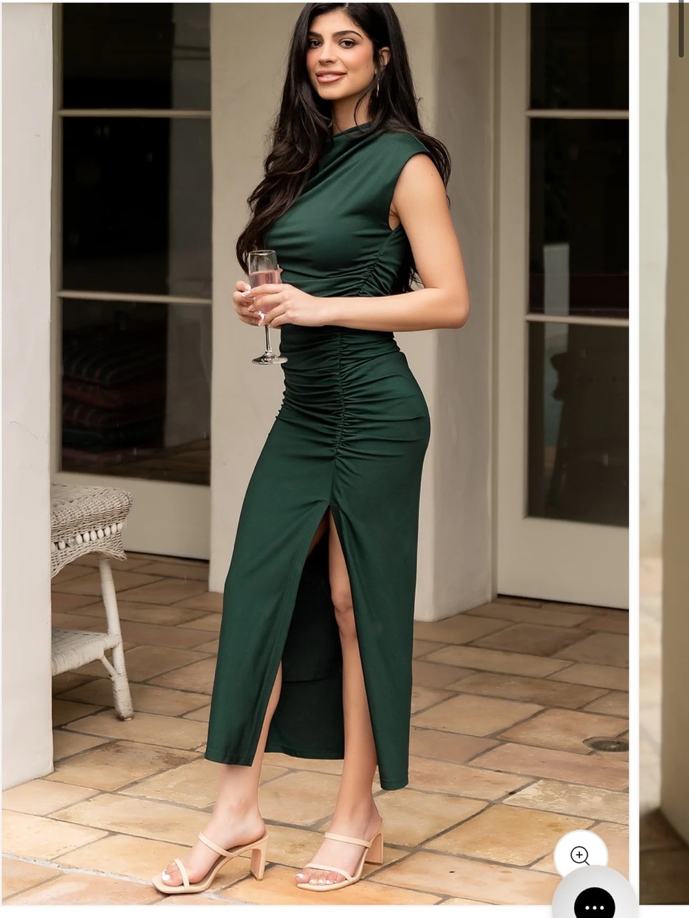 Baltic Born Sasha Ruched Maxi Dress Green Sz M NEW